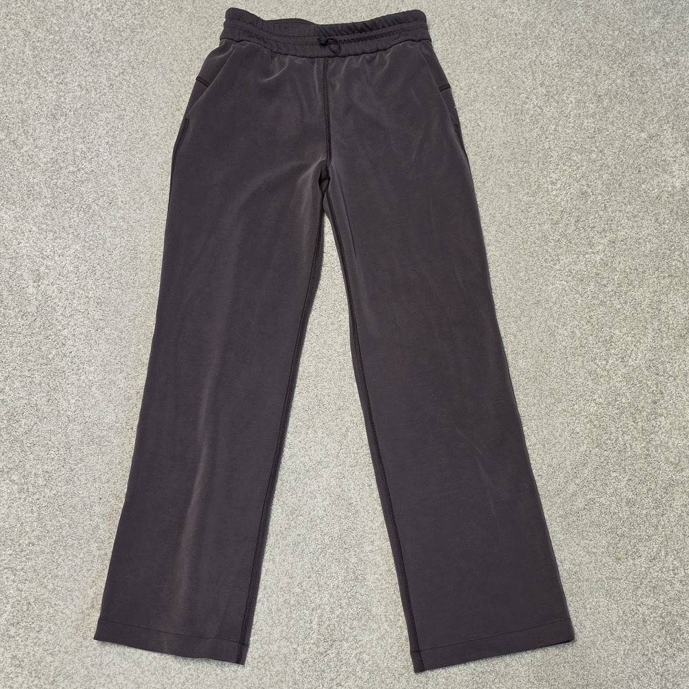 Lululemon Softstreme High-Rise Straight Leg Short 28.5" ESPRESSO Size 4 Lounge